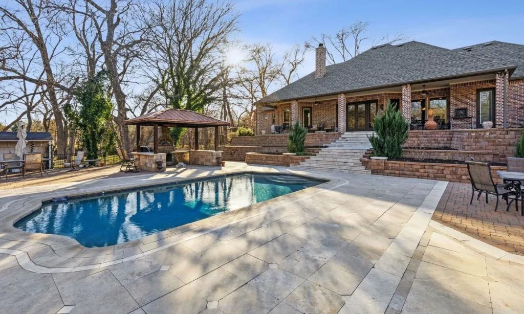 pool deck