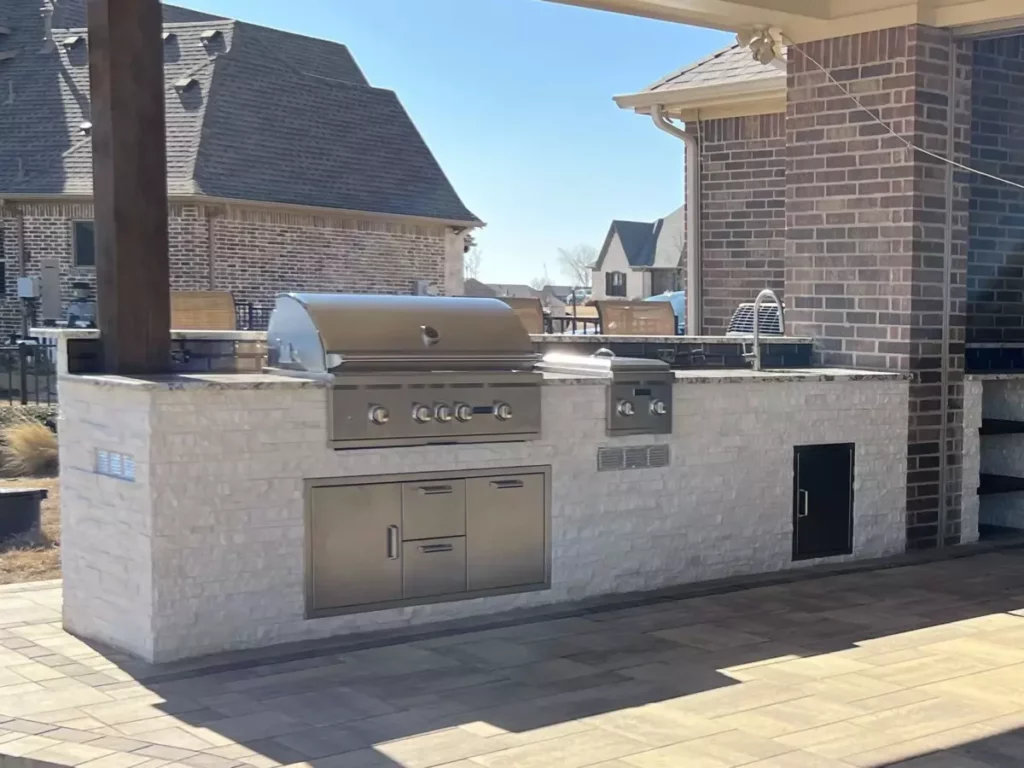 Outdoor Kitchens